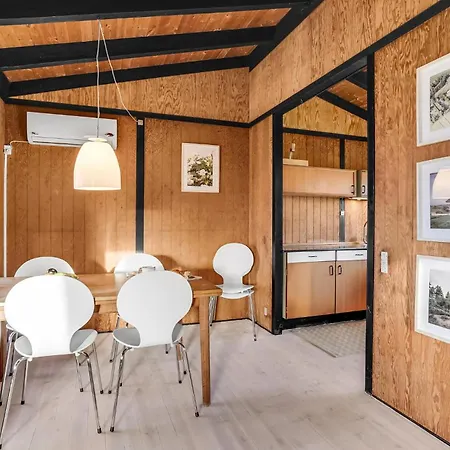 Gorgeous In Fejo With Wifi Ferienhaus